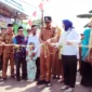 Jalan yang baru aspal di Desa Pulau Nyiur diresmikan Bupati Banjar H. Saidi Mansyur, Selasa (20/12/2022).
