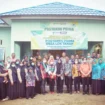 Menteri Kesehatan, Budi Gunadi Sadikin saat peninjauan implementasi posyandu primer di Kecamatan Telaga Bauntung, Kabupaten Banjar (Foto: Kominfo Banjar)