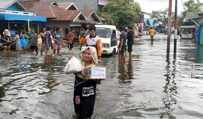 
 Enam Kecamatan Masih Banjir, Bantuan Terus Disalurkan