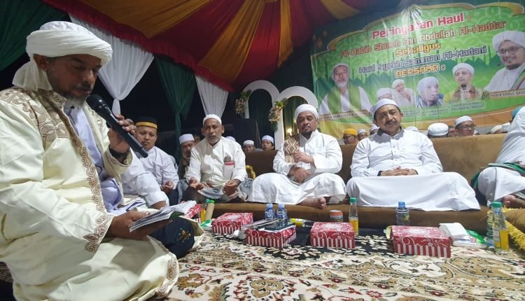 Wakil Bupati Banjar Hadiri Haul Habib Sholih bin Abdullah Al-Haddar