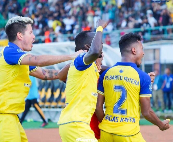
 Pemain PS Barito Putera Rayakan Gol.Sumber @psbaritoputeraofficial