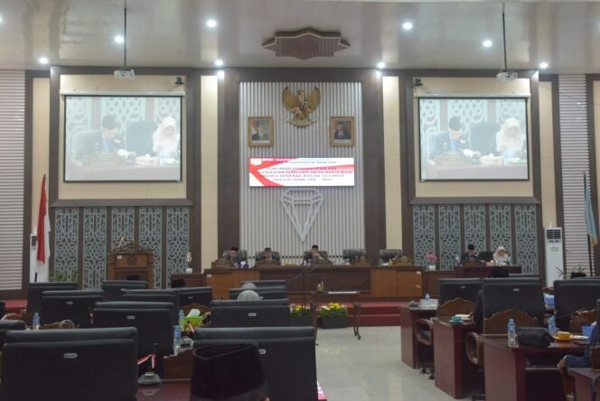 
 Dua Kursi DPRD Kabupaten Banjar Diisi PAW