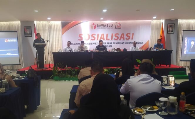 
 Bawaslu Banjar menggelar sosialisasi pengawasan partisipatif Pemilu 2024, Rabu (20/9/2023). foto-Ricek23