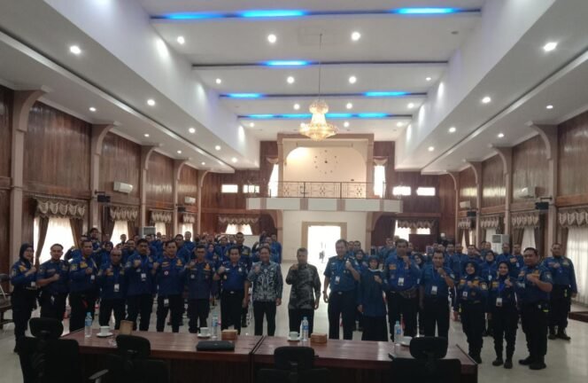 
 Garda Terdepan Hadapi Bencana Kebakaran, 48 Petugas Damkar Ikut Pelatihan
