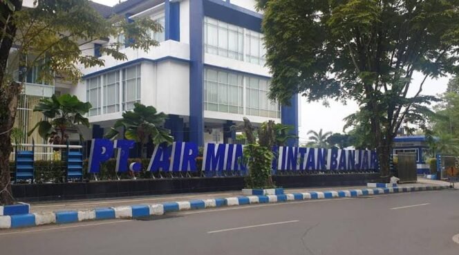 
 Ketua Yayasan Lembaga Konsumen Intan Kalimantan Keluhkan Layanan PTAM Intan Banjar
