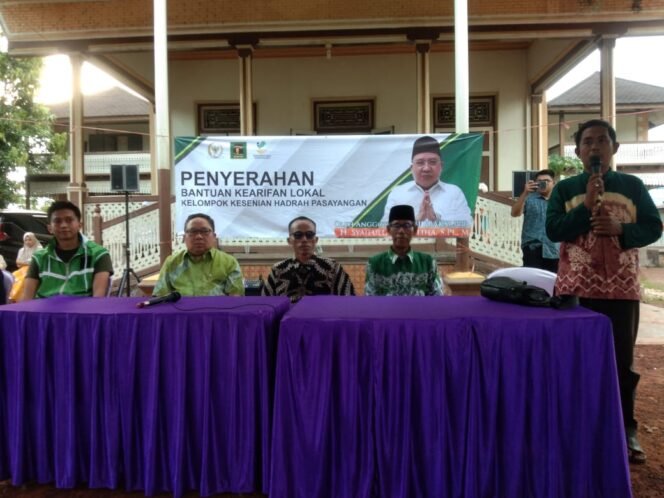 
 Kelompok Kesenian Hadrah Pasayangan Dapat Bantuan Kearifan Lokal