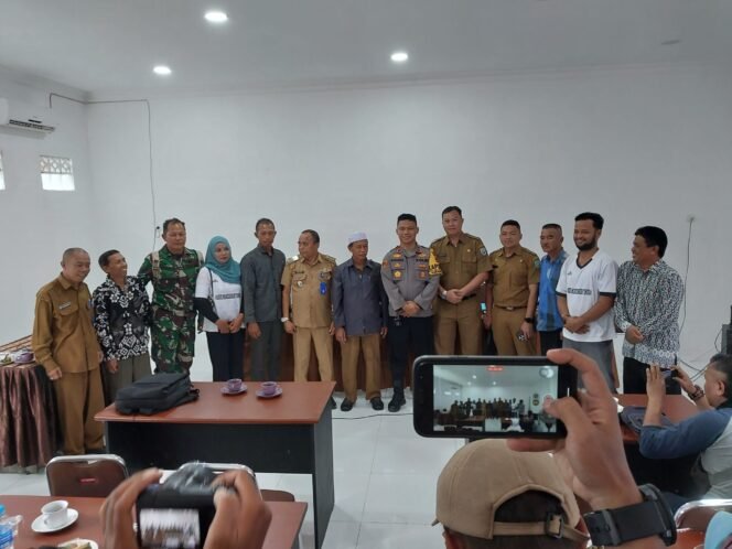 
 Konflik Bukit Manjai Mandiangin Timur, Warga – Pemerintah Desa Sepakat Balik Nama SKT