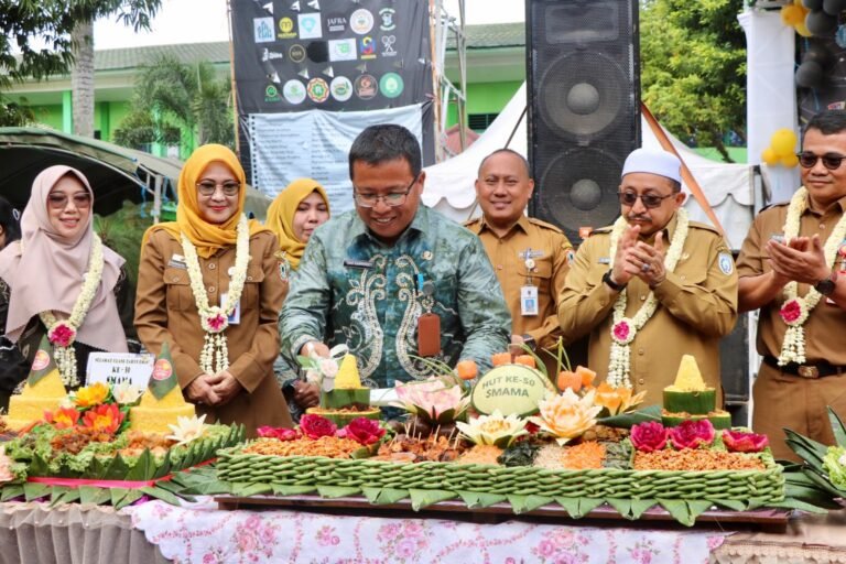 Harapan Wabup Banjar di HUT ke-50 SMAN 1 Martapura: Semoga Terus Melahirkan Generasi Unggul