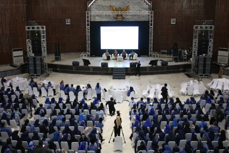 Talkshow Literasi, Guru Diharap Lebih Cakap Digital