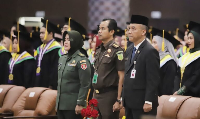 Pemprov Kalsel Harapkan Lulusan ULM Berperan untuk Pembangunan Banua