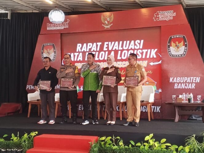 
 KPU Banjar Evaluasi Tata Kelola Logistik Pilkada 2024
