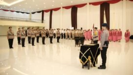 Sertijab Pejabat Utama Polda Kalsel serta dua Kapolres di Auditorium Polda Kalsel, Banjarbaru, Jumat (10/1/2025) pagi. foto-istimewa