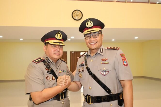 
 Sertijab Kapolres Banjarbaru, Pius Febry Gantikan Dody Harza