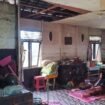 Nenek Rohani Ahmad (75), warga Desa Mekar, Martapura Timur hanya pasrah rumahnya tak kunjung dapat program bedah rumah. foto-haris