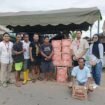 Alfamart salurkan bantuan kepada korban kebanjiran di Kota Banjarbaru, Kamis (23/1/2025). foto-istimewa