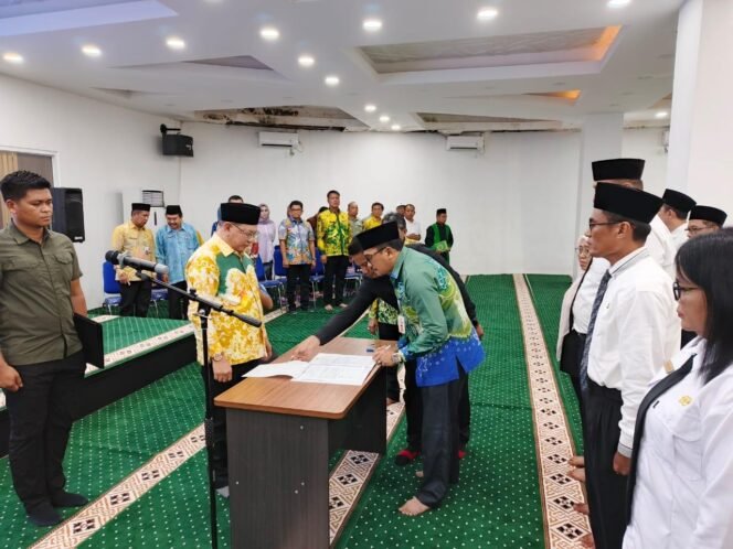 
 Bupati Kotabaru Lantik 51 Kepala Sekolah dan Pejabat Struktural