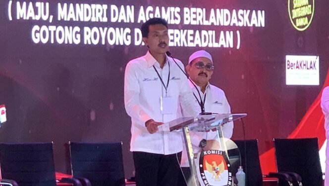 
 Petahana Bupati Banjar Sambut Kemenangan di MK