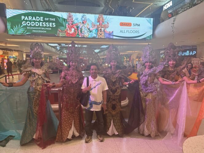 
 Traveling ala Fauzan Ramon: Beracara Sambil Berlibur di Bali