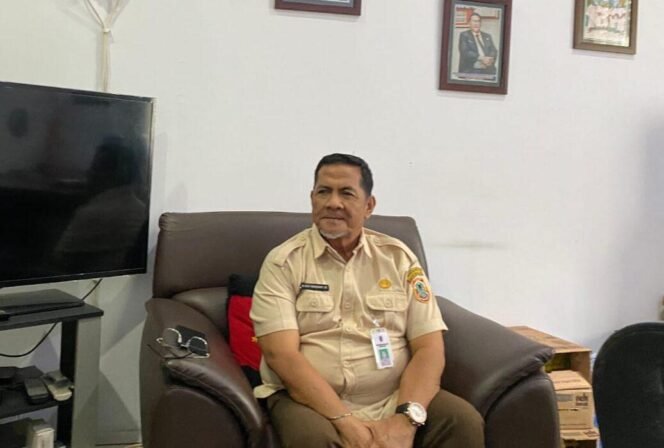 
 Plt. Kepala UPPD Samsat Martapura, Rudy Wardhany. foto-haris
