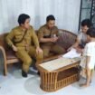 UPPD Martapura Laksanakan Program Door to Door kepada Para Penunggak Pajak.  foto- Bapenda Kalsel.