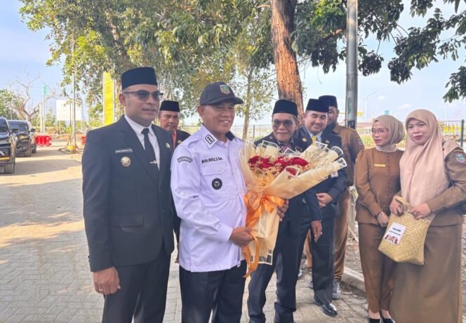 
 Bupati Kotabaru Disambut Meriah di Bumi Saijaan