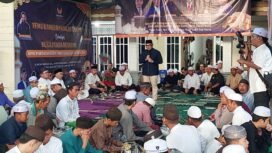 Temu kader dan silaturahmi dengan warga DPW NasDem Kalsel di Desa Sungai Rangas Ulu, Kecamatan Martapura Barat, Kabupaten Banjar, Rabu (26/3/2025). foto-hendra