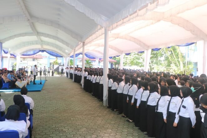 
 Bupati Banjar Melantik 657 CPNS dan PPPK