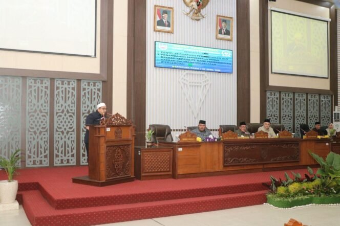 
 Rapar Paripurna DPRD Kabupaten Banjar, Kamis (24/04/2025). foto-RSB
