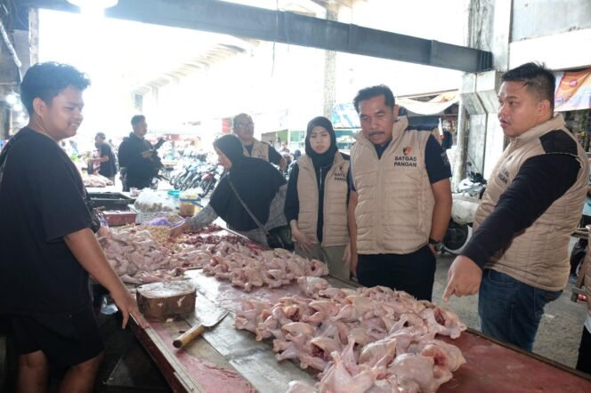 
 Satgas Pangan Polda Kalsel Sidak Pasar Pantau Harga Pasca-lebaran