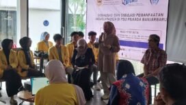 Pembina Perkumpulan untuk Pemilu dan Demokrasi (Perludem), Titi Anggraini, saat jadi narasumber dalam Diskusi dan Sosialisasi Jaga Suara PSU Pilkada Banjarbaru, Jumat (18/4/2025) sore. foto-hendra