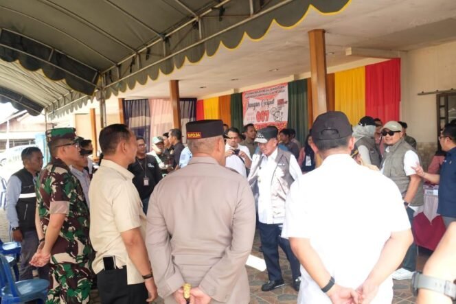 
 Kapolda Kalsel Pantau Langsung Pengamanan PSU Banjarbaru