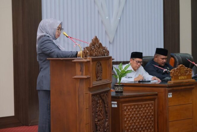 
 Rapat Paripurna DPRD Banjar, Rabu (14/5/2025). foto-RSB