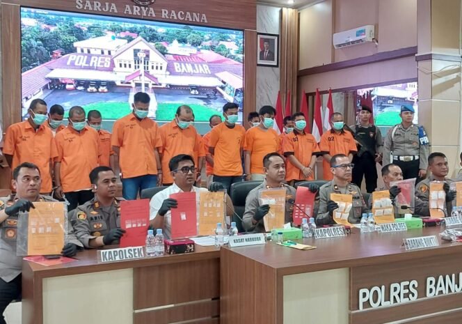 
 Konferensi pers Polres Banjar tentang pengungkapan kasus selama dua pekan terakhir, Rabu (7/5/2025). foto-Hendra
