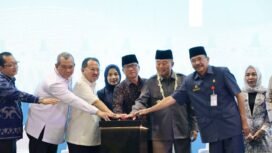 Mendes PDT RI, Yandri Susanto, resmi meluncurkan program Koperasi Merah Putih di Kalsel, Rabu (21/5/2025). foto-MC Kalsel
