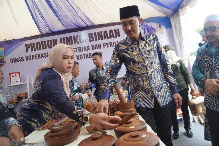 Bupati Banjar Buka Bazar UMKM Meriahkan MTQ Kalsel 2025