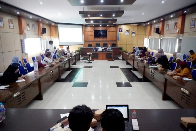 
 Pemkab Banjar gelar Rakor Kerja Sama Daerah di Aula Barakat, Martapura, Kamis (12/6/2025) pagi. foto: RSB
