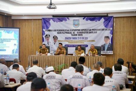 Wujudkan Desa Mandiri, Pemkab Banjar Tingkatkan Kapasitas Para Kades