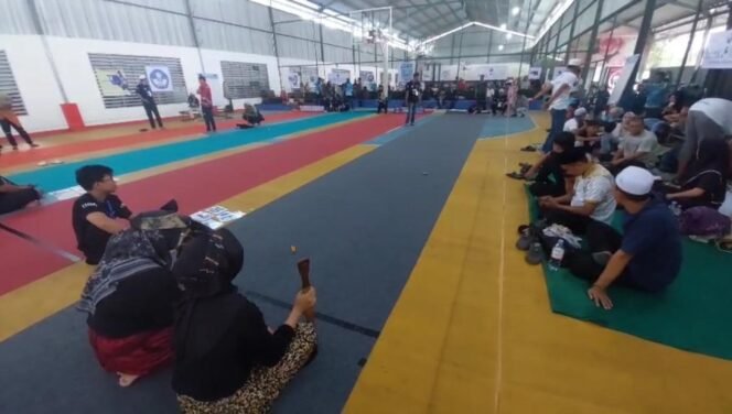 
 Lomba Balogo Bagatek Banjar Manis, Sabtu (14/6/2025). foto-haris