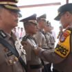 Kapolres Banjarbaru AKBP Pius X Febry Aceng Loda memimpin serah terima jabatan, di Aula Joglo Mako Polres Banjarbaru, Kamis (12/6/2025) siang. foto-istimewa