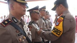 Kapolres Banjarbaru AKBP Pius X Febry Aceng Loda memimpin serah terima jabatan, di Aula Joglo Mako Polres Banjarbaru, Kamis (12/6/2025) siang. foto-istimewa