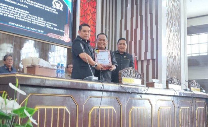
 DPRD Kotabaru Godok Perubahan Propemda 2025, Raperda RTRW Ditambah