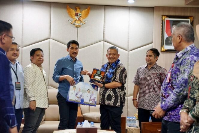 
 saat melakukan kunjungan kerja ke Pemerintah Kabupaten Banjar, Jumat (20/6/2025). foto-RSB