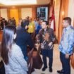 Kedatangan tim AirAsia diterima oleh Wagub Kalsel Hasnuryadi Sulaiman di Kantor Gubernur Kalsel, Banjarmasin, Kamis (19/6/2025). foto-Adpim