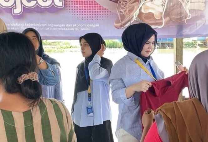 
 Dari Warga Untuk Warga: PBB Chapter Banjar Gelar Pasar Murah Pakaian Bekas