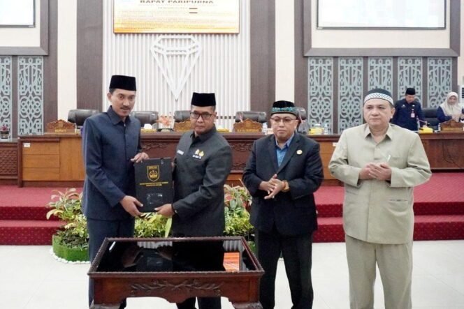 
 Rapat Paripurna DPRD Kabupaten Banjar, Sabtu (5/7/2025). foto-RSB