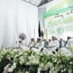 Ponpes Darussalam Martapura memperingati Harlah ke-111 di kawasan Siring Ponpes Darussalam, Jalan KH Kasyful Anwar, Pasayangan, Martapura, Senin (14/7/2025) malam. foto-RSB