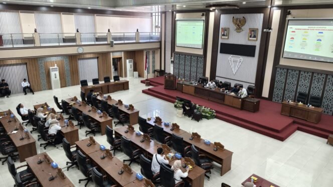 
 Ruang Rapat Paripurna DPRD Kabupaten Banjar. Foto-istimewa