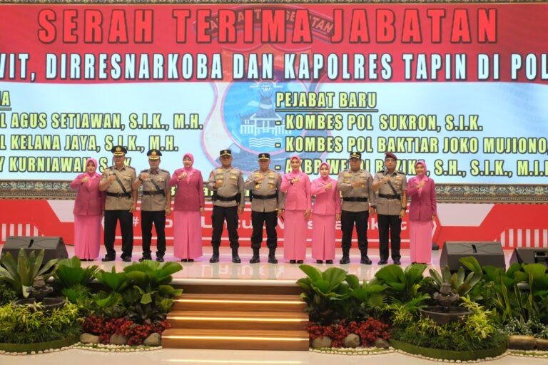 Tiga Pejabat di Polda Kalsel Berganti: Dirresnarkoba Dirpamobvit dan Kapolres Tapin