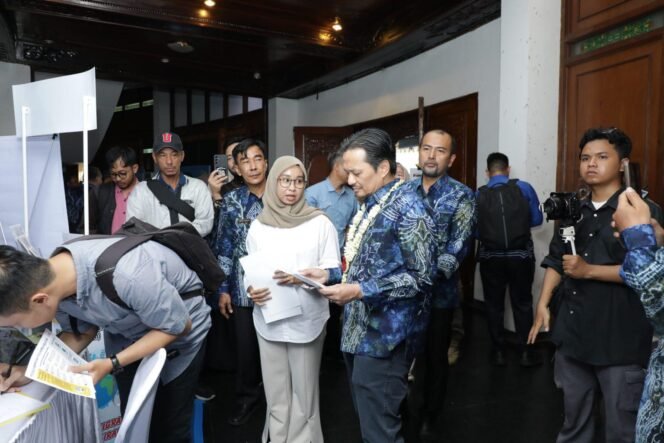 
 Job Fair 2025 Dibuka: Wagub Kalsel Dorong Sinergi Perusahaan dan Peningkatan SDM Lokal