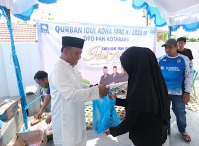 
 DPD PAN Kotabaru Sembelih Dua Ekor Sapi pada Idul Adha 1446 H
